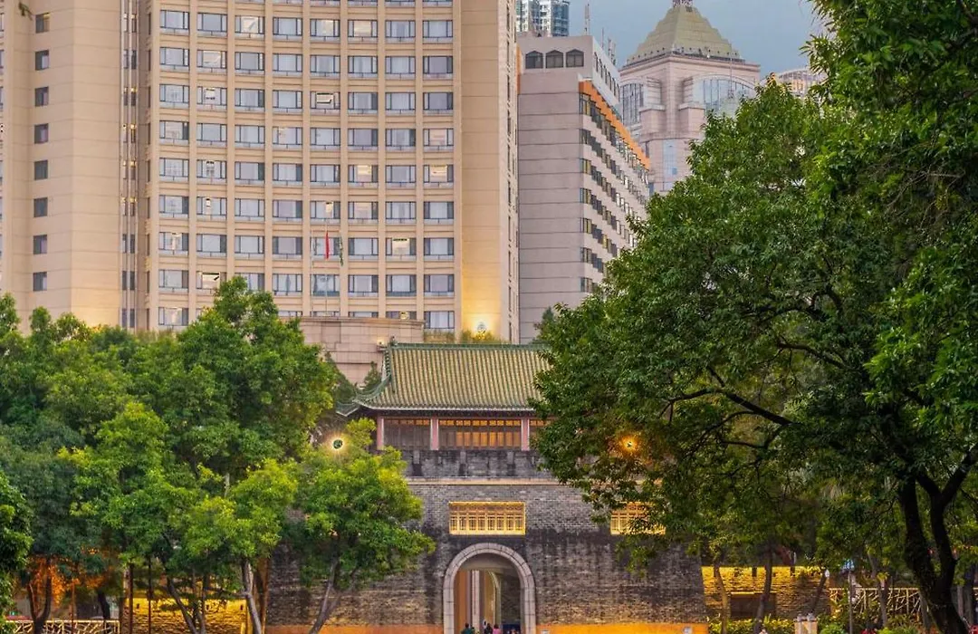 Yuexiu Guangzhou, Curio Collection By Hilton 5*